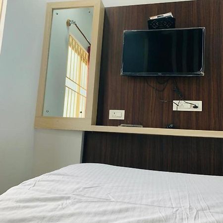 Juju Residency ماديكيري المظهر الخارجي الصورة